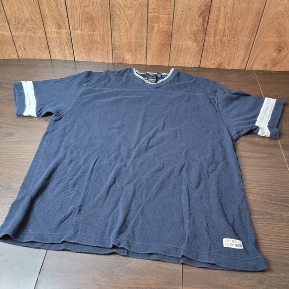 American eagle performance V neck shirt - Picture 1 of 10